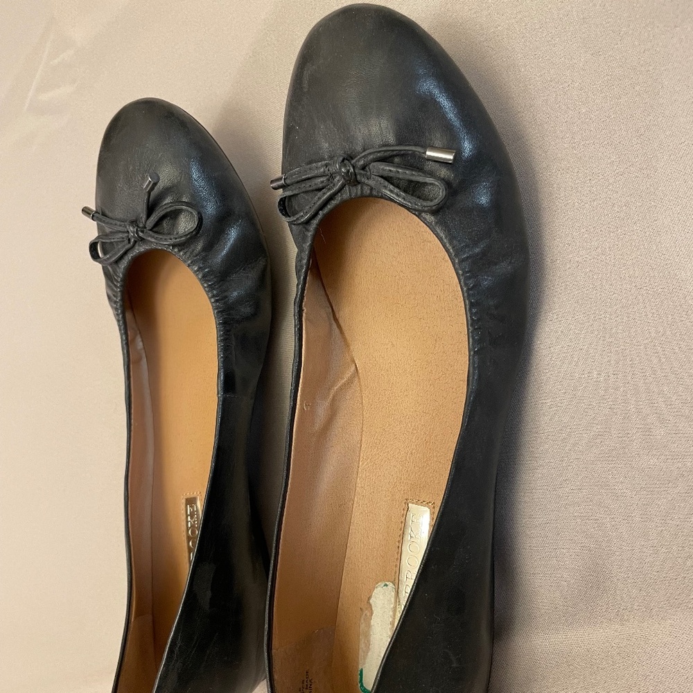 Black Dress Shoes with Bow Audrey Brooke Women's Size 10 - Picture 7 of 11